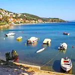 Zina's In Afetes Casa vacanze